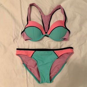 Color Block Bikini Set (Size Small)